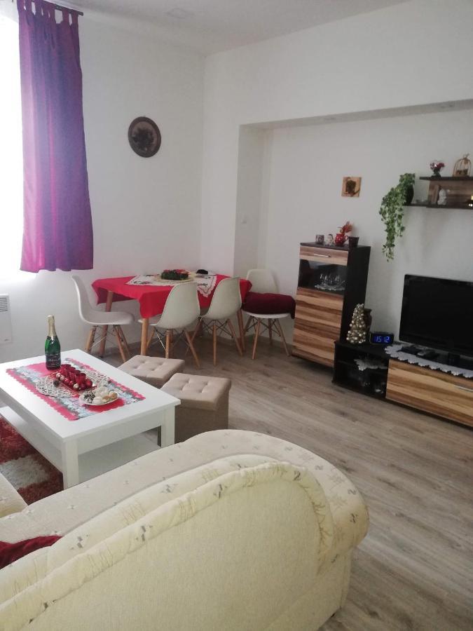 Apartman Petra Kovářská Zewnętrze zdjęcie